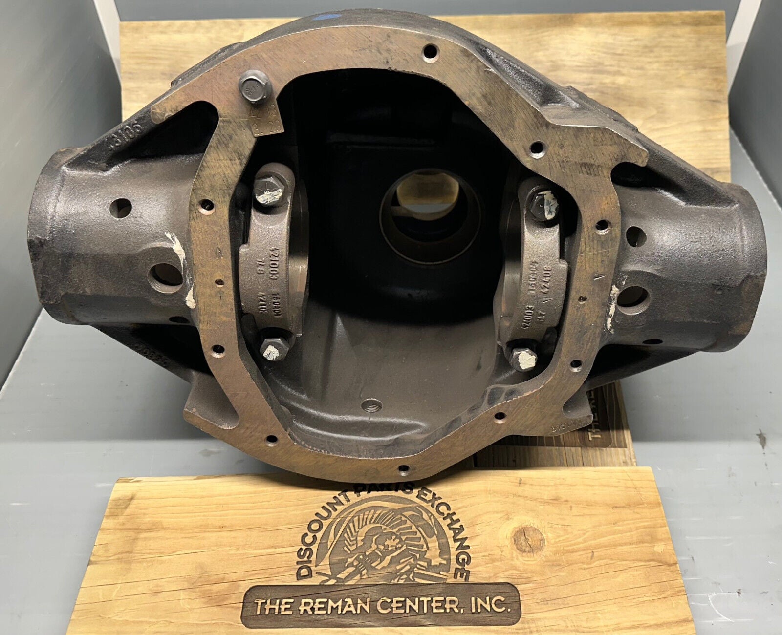 Dana 80 axle housing center section, new take-off (NOS)